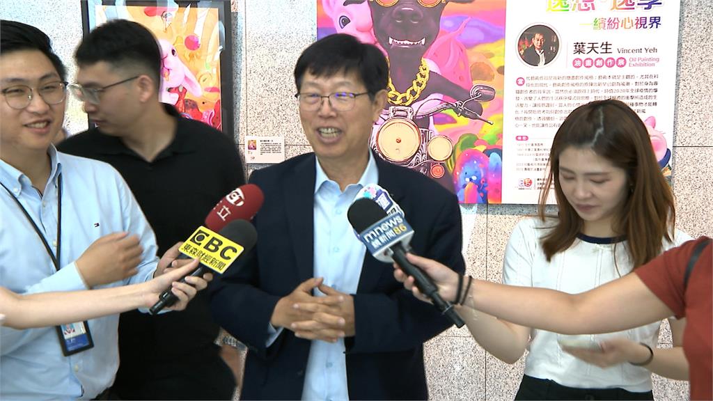 喊出鴻華最快2028年獲利　劉揚偉笑稱和黃仁勳互動「是即興發揮」